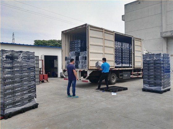 防靜電中空板周轉(zhuǎn)箱-出貨圖