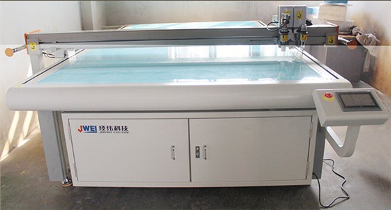 中空板周轉(zhuǎn)箱-打樣機