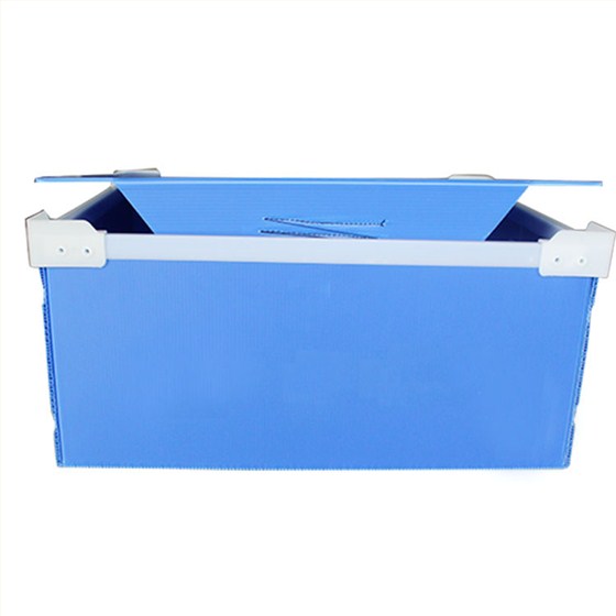 帶蓋中空板周轉(zhuǎn)箱1